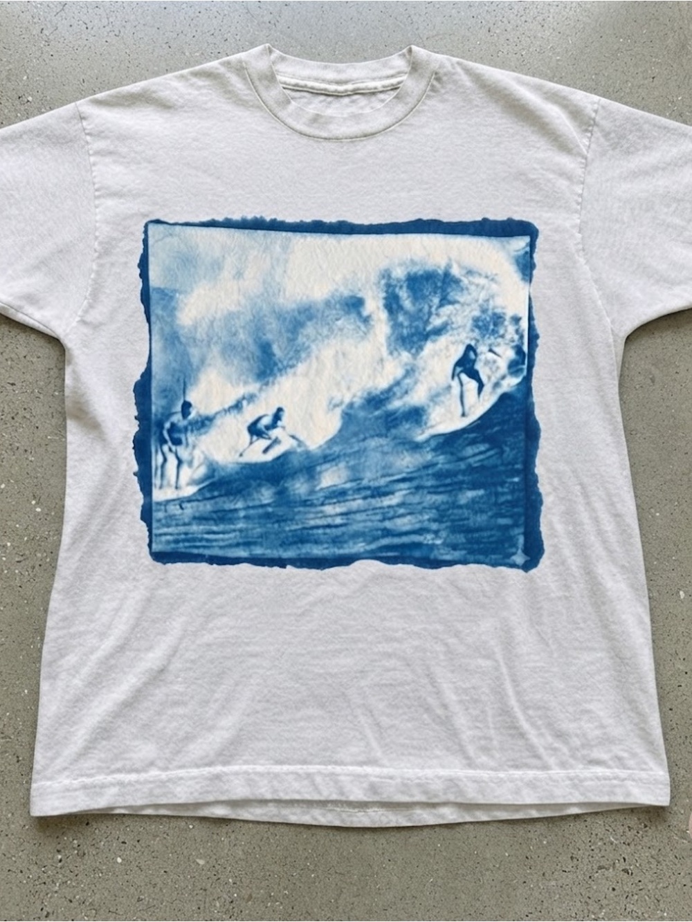 Surfing Wave Art Graphic Print White Cotton Gildan T-Shirt